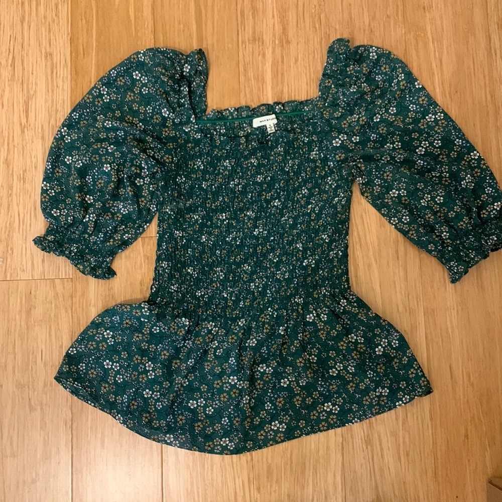 Square neck floral green blouse